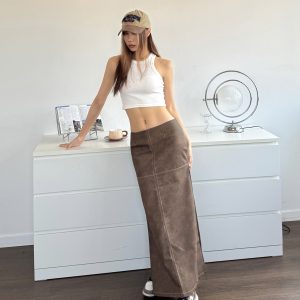 High-Waisted Bodycon Leather Skirt - Retro American Style Mid-Length A-Line with Split Design in Maillard Brown
