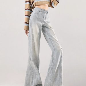 High-Waisted Light-Colored Flared Jeans for Women, Jacquard Design, Loose Fit Bell-Bottom Pants for Spring and Autumn Fashion