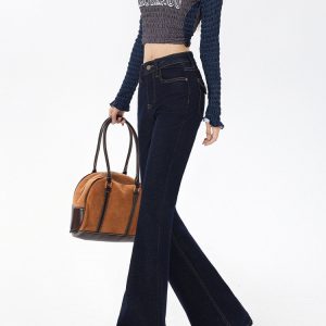 High-Waisted Retro Denim Blue Flared Jeans for Women, Fleece-Lined Slimming Floor-Length Pants, Autumn 2024 Style