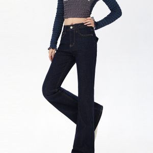 High-Waisted Retro Denim Blue Flared Jeans for Women, Fleece-Lined Slimming Floor-Length Pants, Autumn 2024 Style