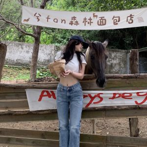 High-Waisted Slim Straight-Leg Jeans for Girls - American Style, Neat Fit, Vintage-Inspired Casual Wear