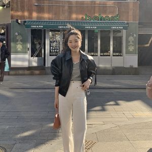 High-Waisted Straight Pants with Cute Pocket Design in Bubblegum Gray-Pink - Korean Style Fashion for a Trendy Look