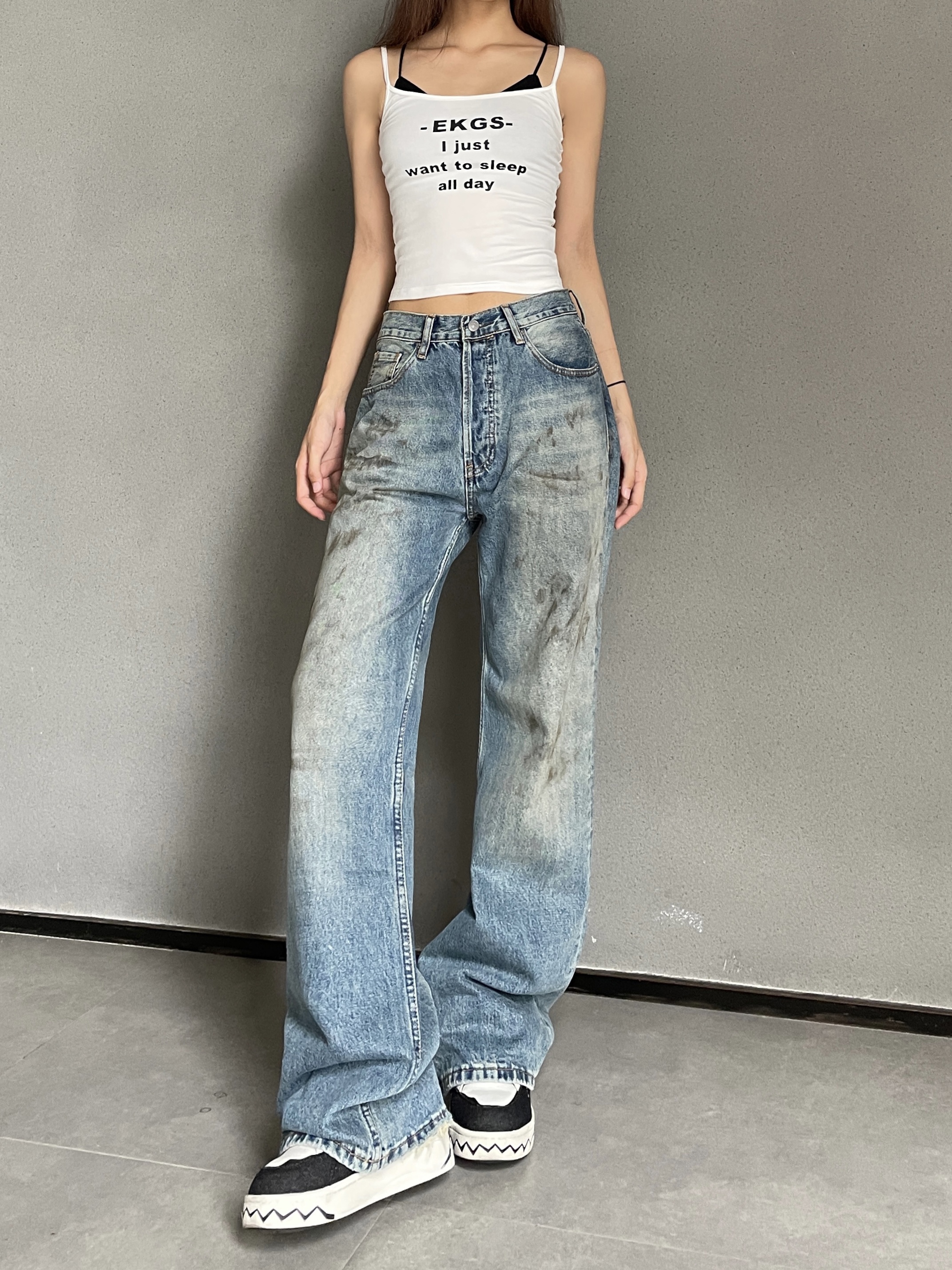 High-Waisted Vintage Straight-Leg Jeans for Women - Kylie-Style European American Fashion, Distressed Wash, Trendy Y2K Look