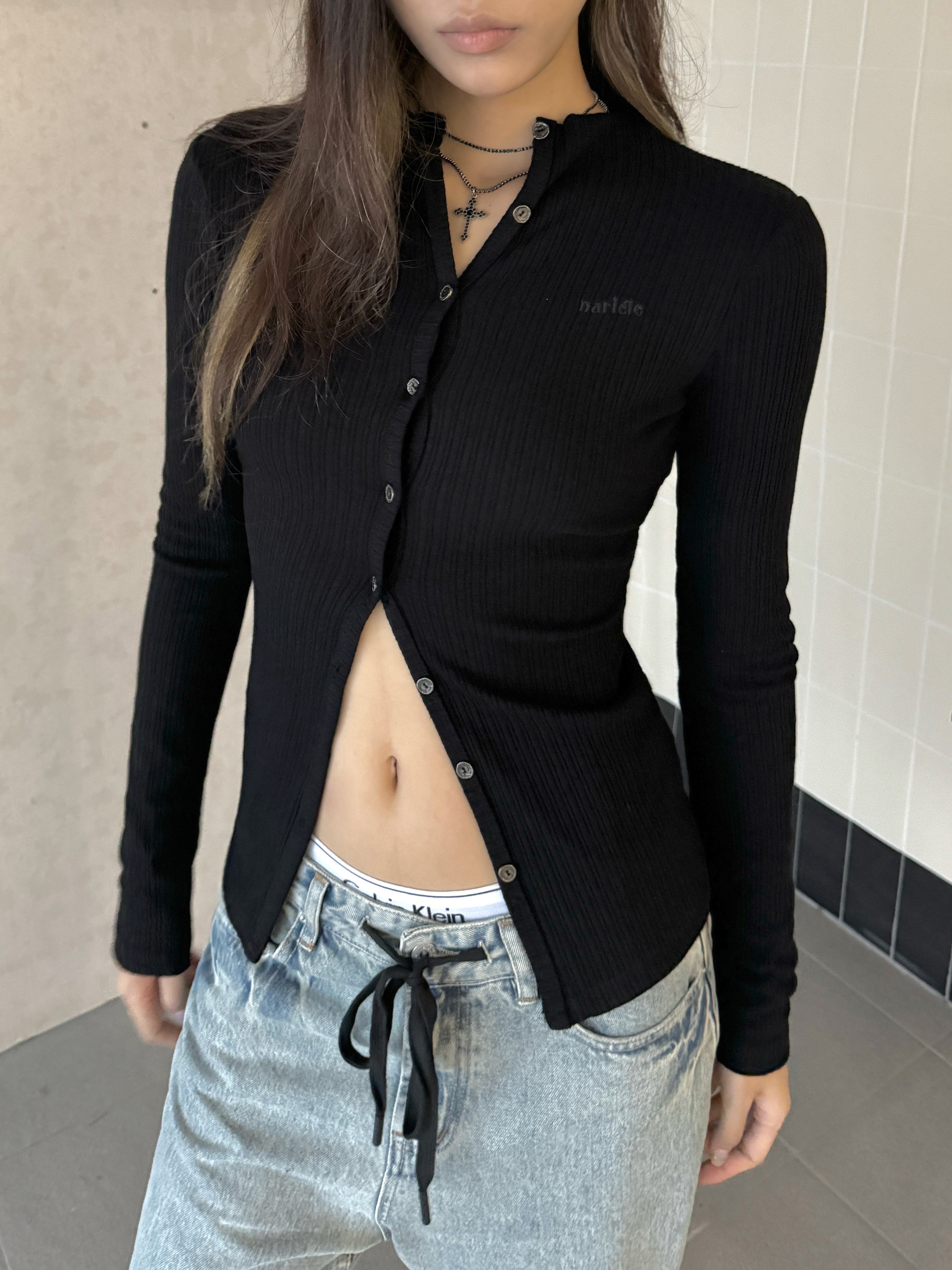 Hot Girl Knitted Cardigan - Slim Fit Long Sleeve Top with Single Row Buttons for Layering - Stylish Summer & Winter Essential