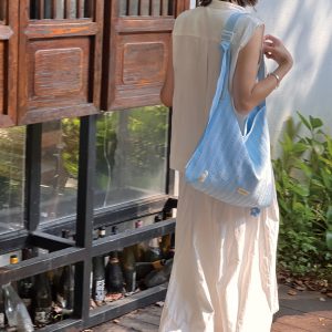 Ice Blue Adjustable Crossbody Tote Bag - Versatile Summer Bag with Niche Fabric Design for Stylish Outings