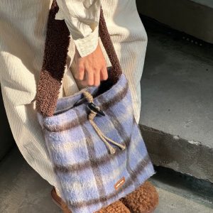 Iceland Mocha Wool Plaid Large Capacity Tote Bucket Bag - Sheepskin Shoulder Bag for Stylish Everyday Use