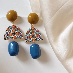 Japanese-Style Retro Long Earrings in Yellow and Blue - Versatile Resin Design for Y2K and 90s Fashion Lovers
