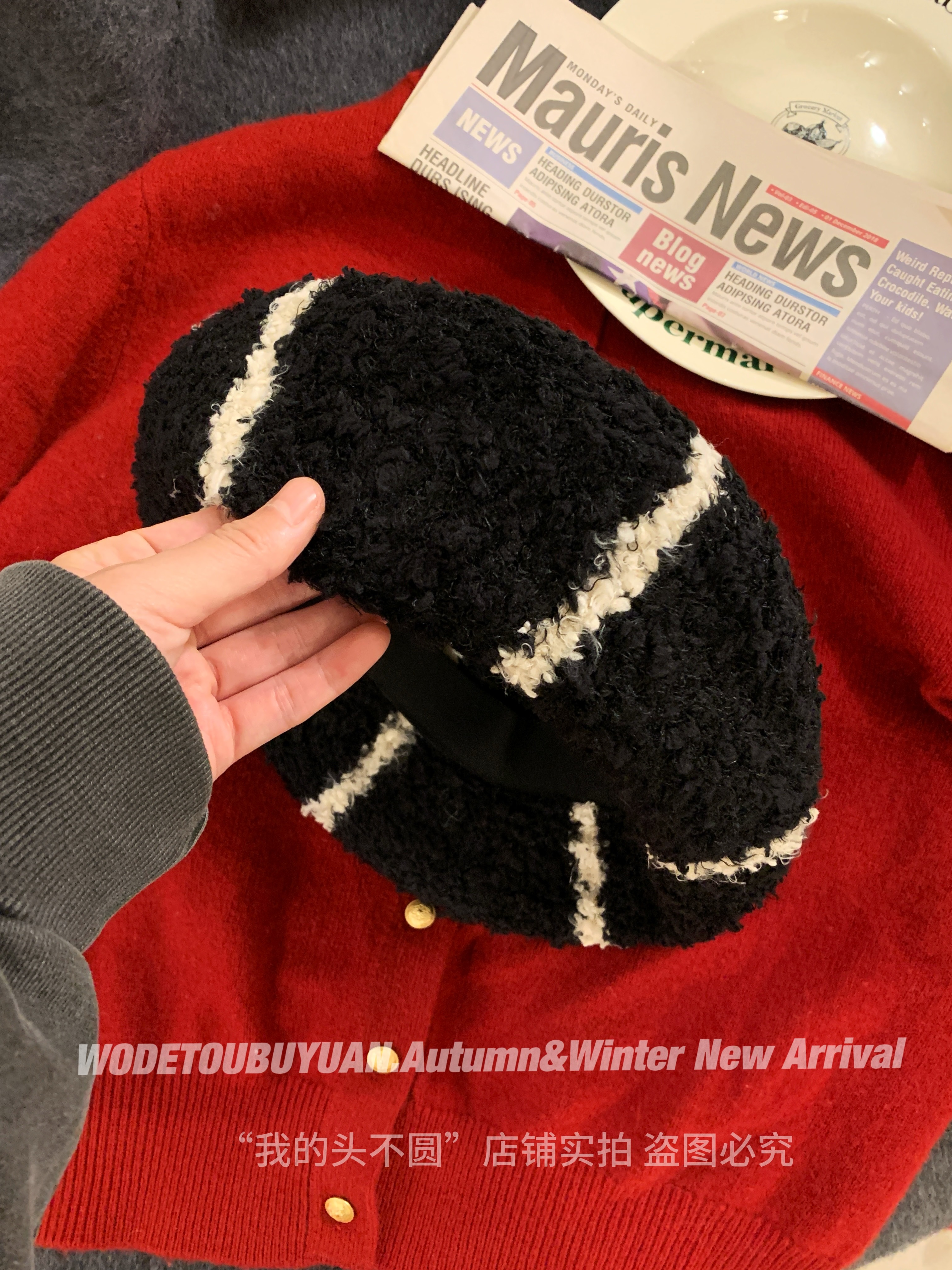 Japanese-Style Striped Beret 2024 - Plush Painter Hat for Small Faces, Big Heads, Y2K Aesthetic Fashion Accessory