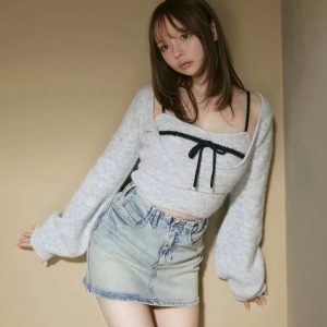 Japanese Sweet Niche Design Gray Cashmere Bow Knitwear Two-Piece Set for Autumn Winter 2024