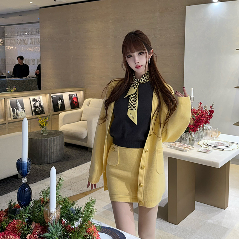 Knitted Two-Piece Set for Women - Artistic Jacket and Short Skirt - Spring 2025 Fashion Trend