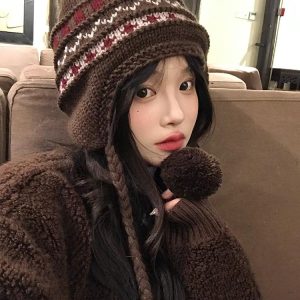 Knitted Wool Ear Protection Hat for Women - Small Face Friendly, Autumn Winter Style, Feier Island Design, Warm Lei Feng Cap