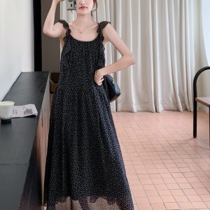 Korean Style Black Floral Spaghetti Strap Dress with Ruffled Splicing - Trendy Age-Reducing Long Skirt for Summer 2025