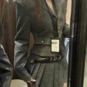 Korean Style Chanel-Inspired Two-Piece Outfit for Women, Autumn Winter Collection, Chic Look for Petite Figures, College Fashion