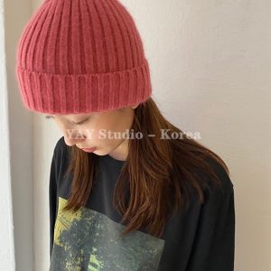 Korean Style Multi-Color Wide Ribbed Angora Rabbit Hair Yarn Hat for a Cozy, Fashion-Forward Look