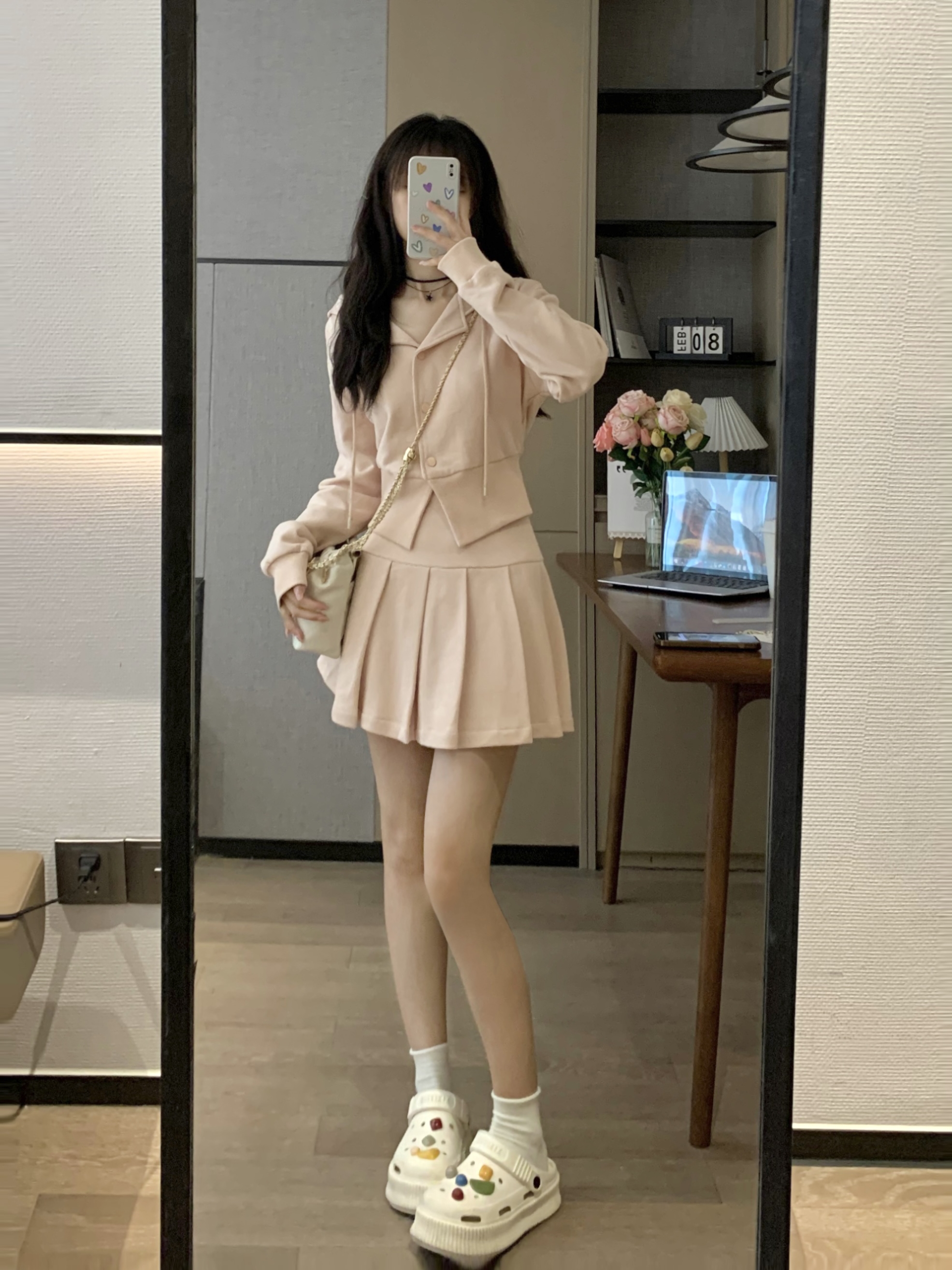 Korean Style Pink Slim-Fit Casual Hoodie and Skirt Two-Piece Set for Women - Versatile Spring Fashion Outfit