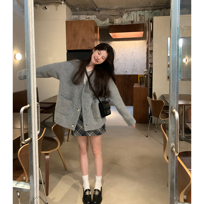 Korean-Style Soft Fluffy Knitted Cardigan for Women - Loose Fit Sweater Coat for Petite Figures - Autumn 2025 Fashion Trend