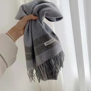 Korean Style Wool Tassel Plaid Scarf Shawl - Cozy 100% Wool Accessory for Fall and Winter Fashion