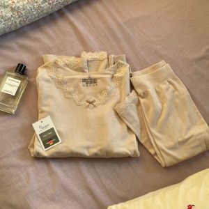 Lace Bow Tie Autumn Top and Pants Set - Gentle White Thermal Underwear with Cashmere Feel for Cozy Fall Style