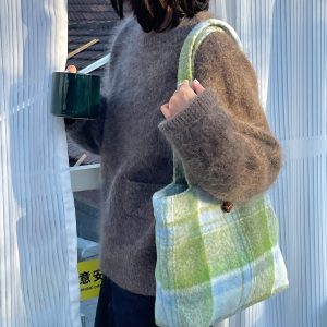 Large Capacity Wool Shoulder Tote Bag - Versatile Casual Fashion Bag for Everyday Use