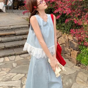 Light Blue Lace Vest and Skirt Two-Piece Set for Women – Trendy Summer 2025 Outfit, Fashionable Summer Style