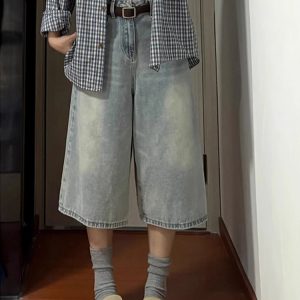 Light Blue Wide-Leg Cropped Jeans for Women, High-Waisted Loose Fit, Summer Style, Flattering Versatile Straight-Leg Pants