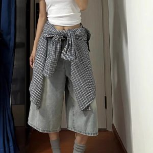 Light Blue Wide-Leg Cropped Jeans for Women, High-Waisted Loose Fit, Summer Style, Flattering Versatile Straight-Leg Pants