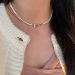 Light Luxury Freshwater Pearl Necklace with Silver Accents - Elegant Shijia Pearl Design for Chic Style