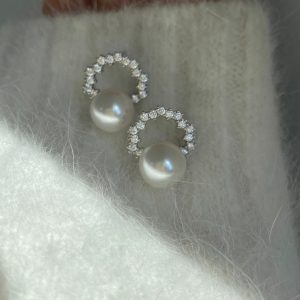 Light Luxury Full S925 Silver Earrings with Austrian Pearl and Diamond Inlay for Women - Elegant Jewelry Accessory