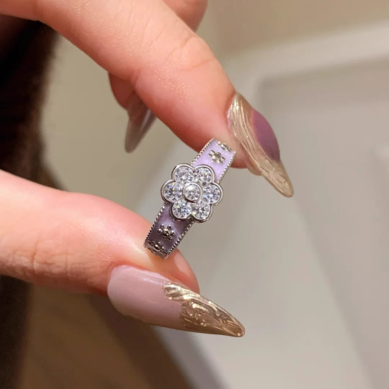 Light Luxury Milky Taro Purple Flower Ring for Women, 2025 New French Style with Diamond Inlay and Lavender Purple Accent