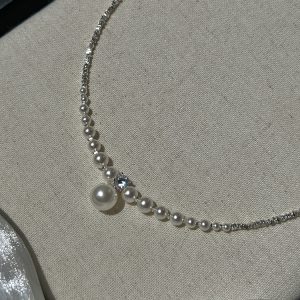 Light Luxury Pearl Gradient Necklace for Women, Niche Design, Elegant Jewelry, Trendy Accessory, Perfect for Special Occasions