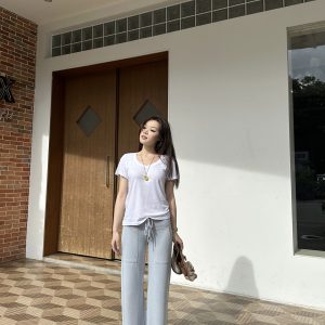 Linen Blend Snowflake Tee - Perfect Fit for Hot Summer Days, Trendy Summer Fashion, Lightweight and Breathable