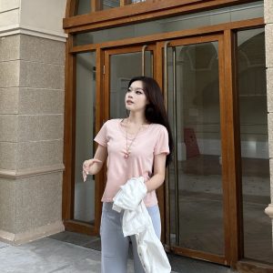 Linen Blend Snowflake Tee - Perfect Fit for Hot Summer Days, Trendy Summer Fashion, Lightweight and Breathable
