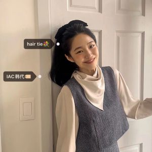 Little Witch Velvet Bow Ribbon Hairband for Top Bun Volume - Korean Style Hair Accessory