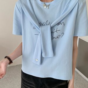 Loose Fit College Style Two-Piece Short Sleeve T-Shirt for Women - Flattering Shawl Half-Sleeve Top, Casual Chic Fashion