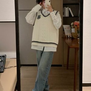 Loose Slimming Gray Knitted Vest with College Style - Sweet Early Spring Fashion for Women
