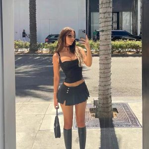 Low-Waist Pleated Mini Skirt in Black and White with Connected Shorts - Sexy Double-Layer Skirt for Women, Y2K Style