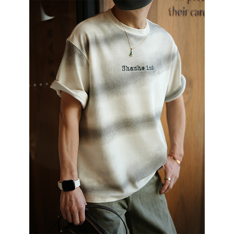 Men's American-Style High Street Letter Print Washed Gradient Short-Sleeve T-Shirt, Trendy Round-Neck Top for Spring Fashion