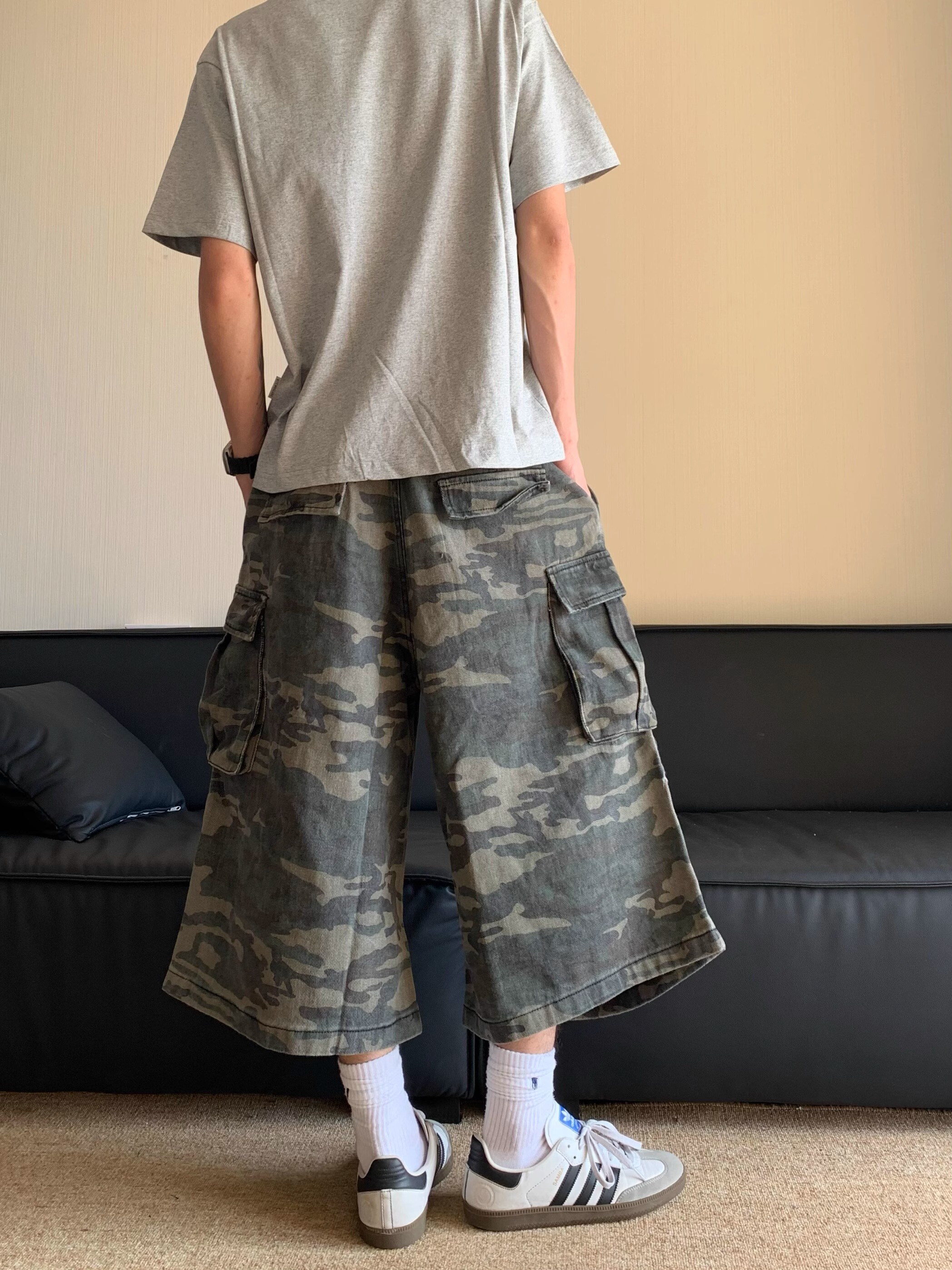 Men's and Women's Summer American Retro Camouflage Multi-Pocket Denim Shorts, Casual Loose Straight 7-Point Pants