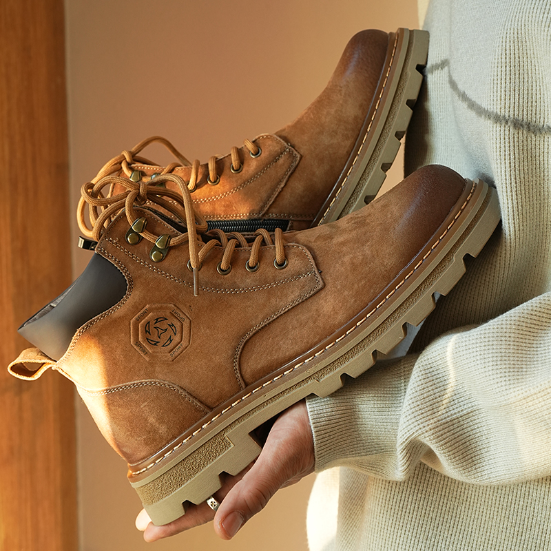 Men's Retro American Style Distressed Martin Boots - Thick-Soled, Wear-Resistant, Non-Slip Yellow Footwear for Autumn and Winter Fashion