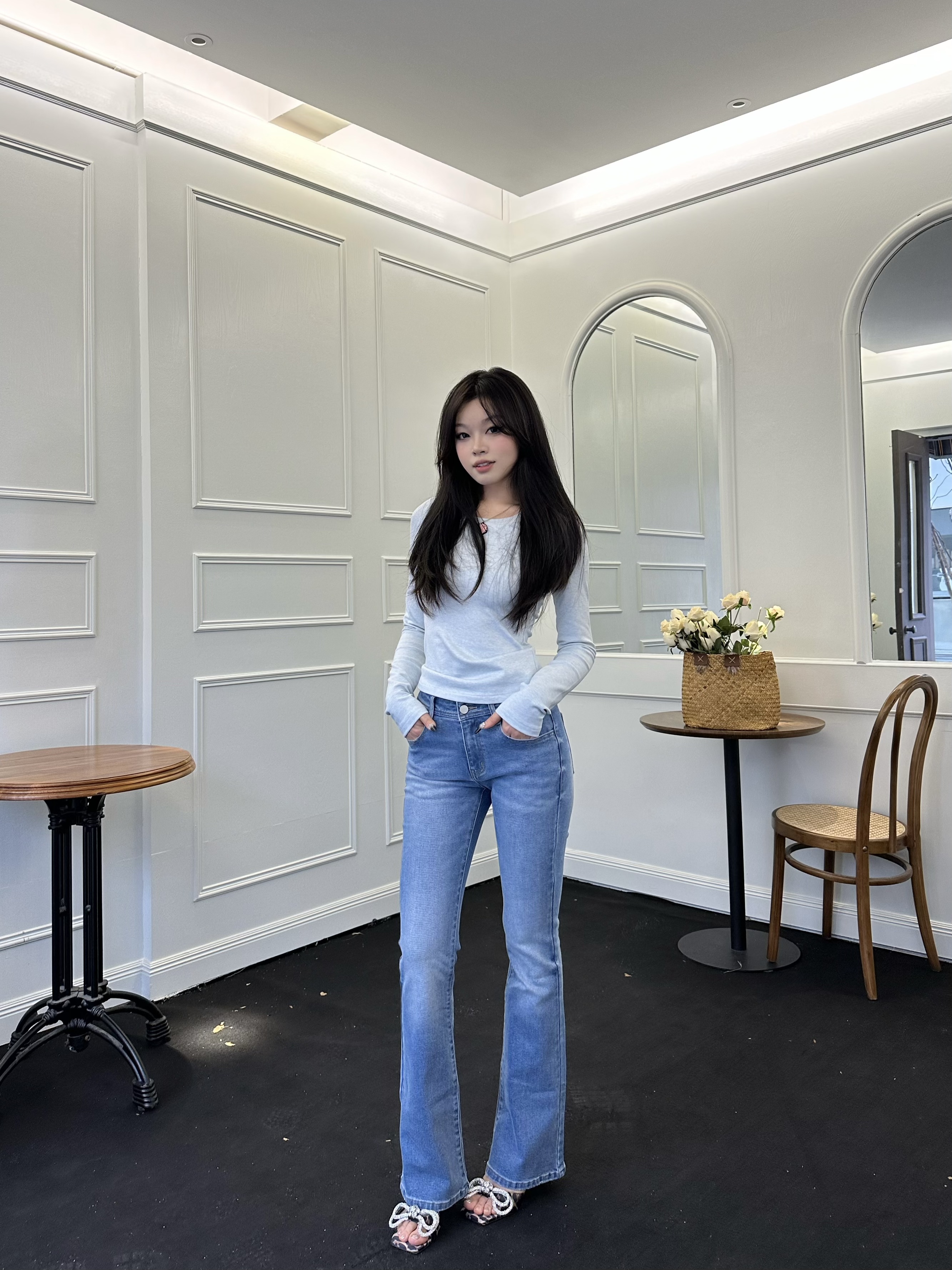 Mid-Rise Flared Jeans with Comic Leg Design in Fresh Water Blue - Slimming Fit, Trendy 90s Style
