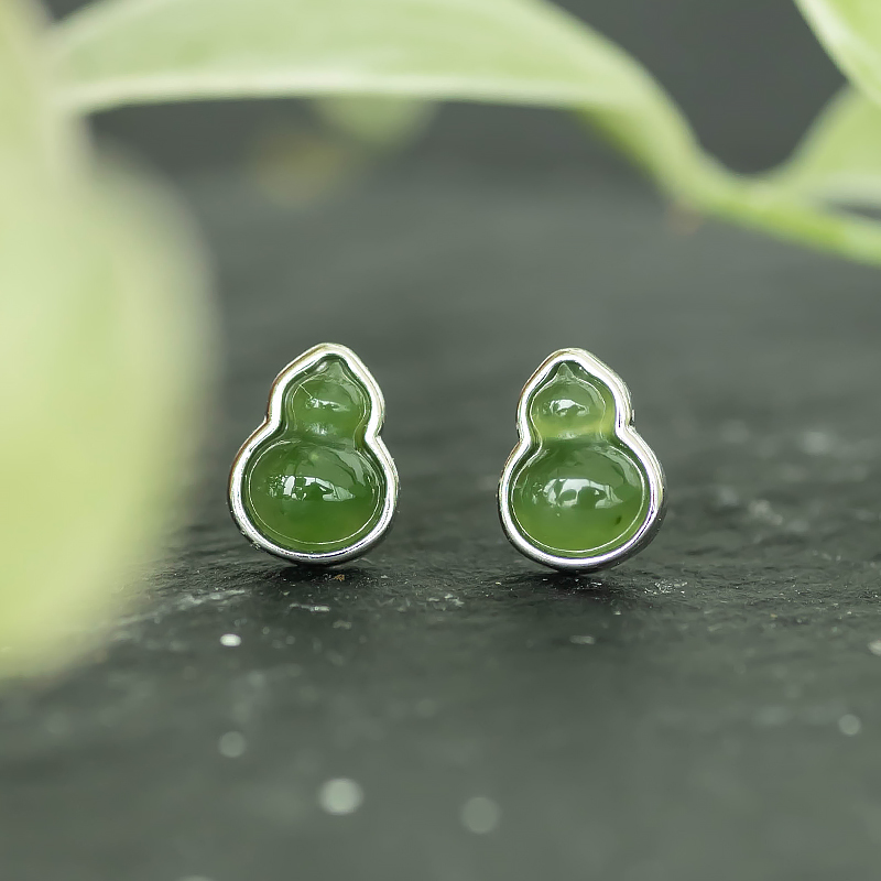 Minimalist 925 Silver Hetian Jade Gourd Stud Earrings - Vintage-Inspired Delicate Jewelry Gift for Mother's Day
