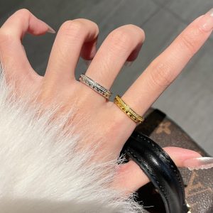 Minimalist Adjustable Diamond-Shaped Ring for Women - Versatile Light Luxury Thin Band, Niche High-End Ins Style Jewelry