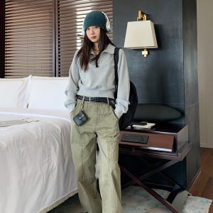 Minimalist Gray Half-Zip Sweatshirt for Women - Casual Long Sleeve Top for Autumn 2023, American Style Fashion