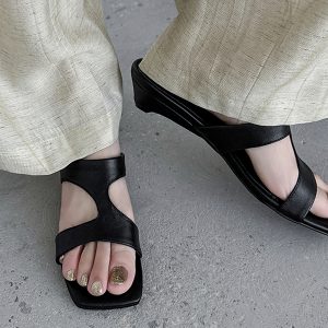 Minimalist Lambskin French Square-Toe Wedge Slide Sandals for Women - Summer 2025 High-End Casual Low-Heeled Slippers