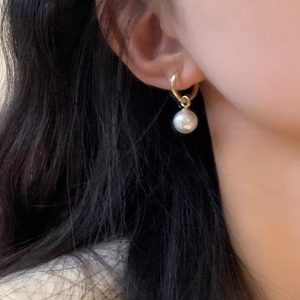 Minimalist Pearl Ear Clips in Liu Yifei Style - Versatile 90s-Inspired Accessories for Elegant Looks