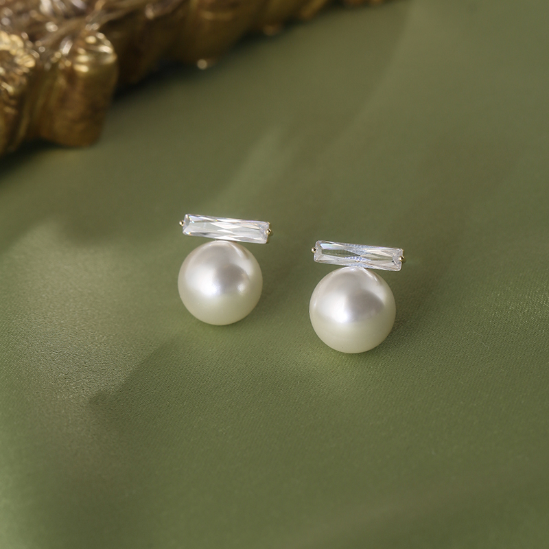 Minimalist Pearl Stud Earrings for Women - Elegant S925 Silver Pins, Unique and Versatile, Trendy Jewelry for 2024