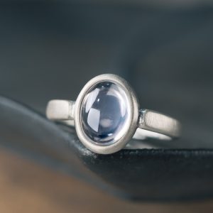 Minimalist Retro 925 Silver Inlaid Ring with Peach Blossom Powder Crystal - Versatile Women's Jewelry