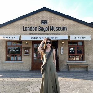 Minimialist Waist-Cut Tank Dress in Cleanfit Style - Long Lazy Dress with Street Style Vibe, Perfect for 90s and Y2K Fashion Lovers