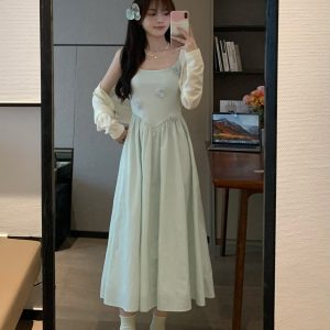 Mint Green Camisole Long Dress with Waist-Cinching Slimming Effect for Summer - Elegant, Lightweight, Perfect for 90s and Y2K Style
