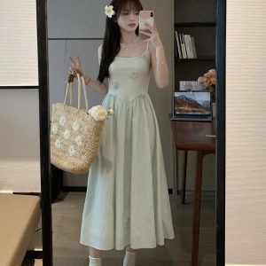Mint Green Camisole Long Dress with Waist-Cinching Slimming Effect for Summer - Elegant, Lightweight, Perfect for 90s and Y2K Style